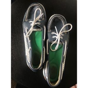 Women’s size 7 - blue and white Sperry’s